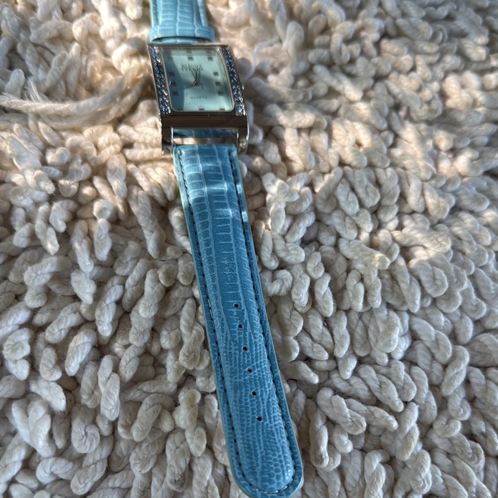New BIJOUX TERNER Blue Silver Blue Tint Crystal Frame Leather Watch - Picture 3 of 10
